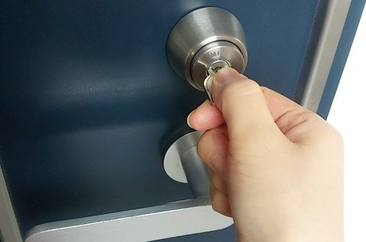 鍵本体と鍵穴の掃除方法をご紹介!直らないときは取り換えも視野に